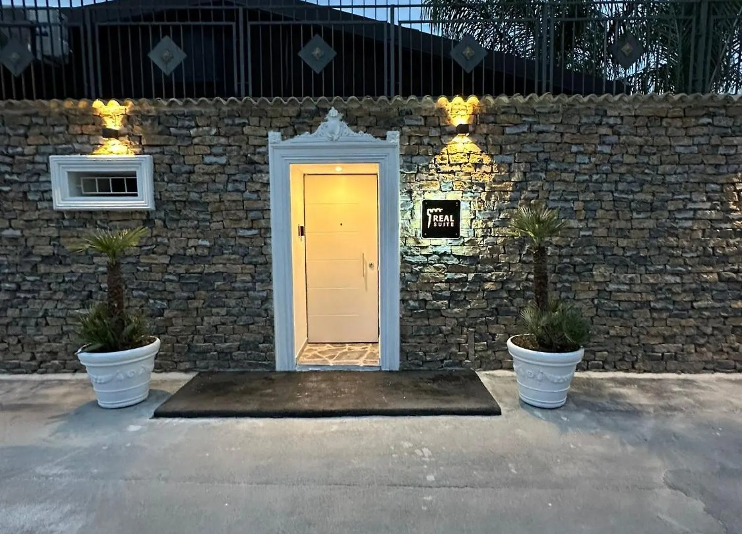 Real Suite Spa Palermo Pensión