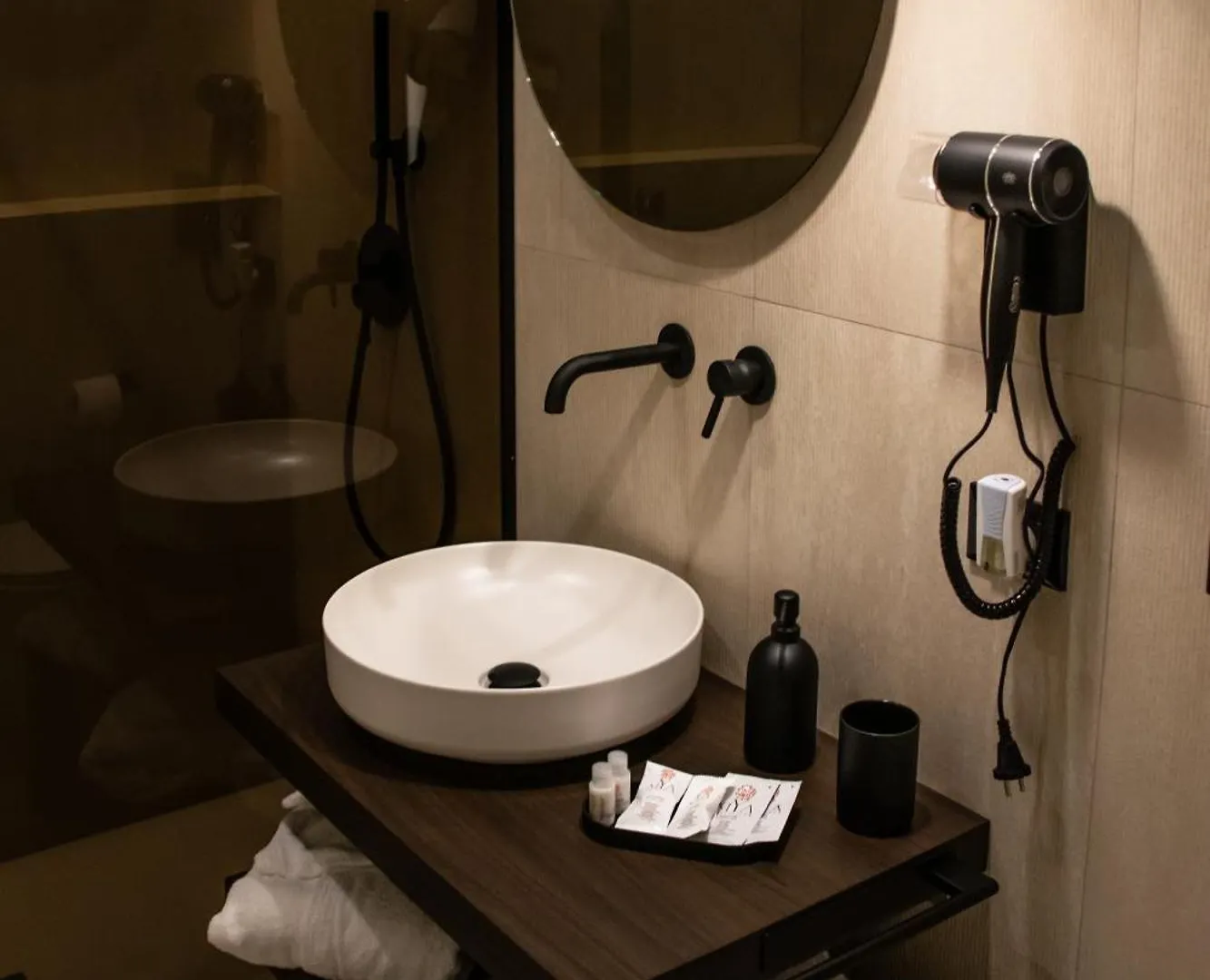 Pensión Real Suite Spa Palermo Italia